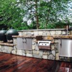 Outdoor Kitchen Cooking and Grilling Area
