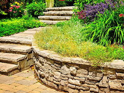 Outdoor Retaining Wall